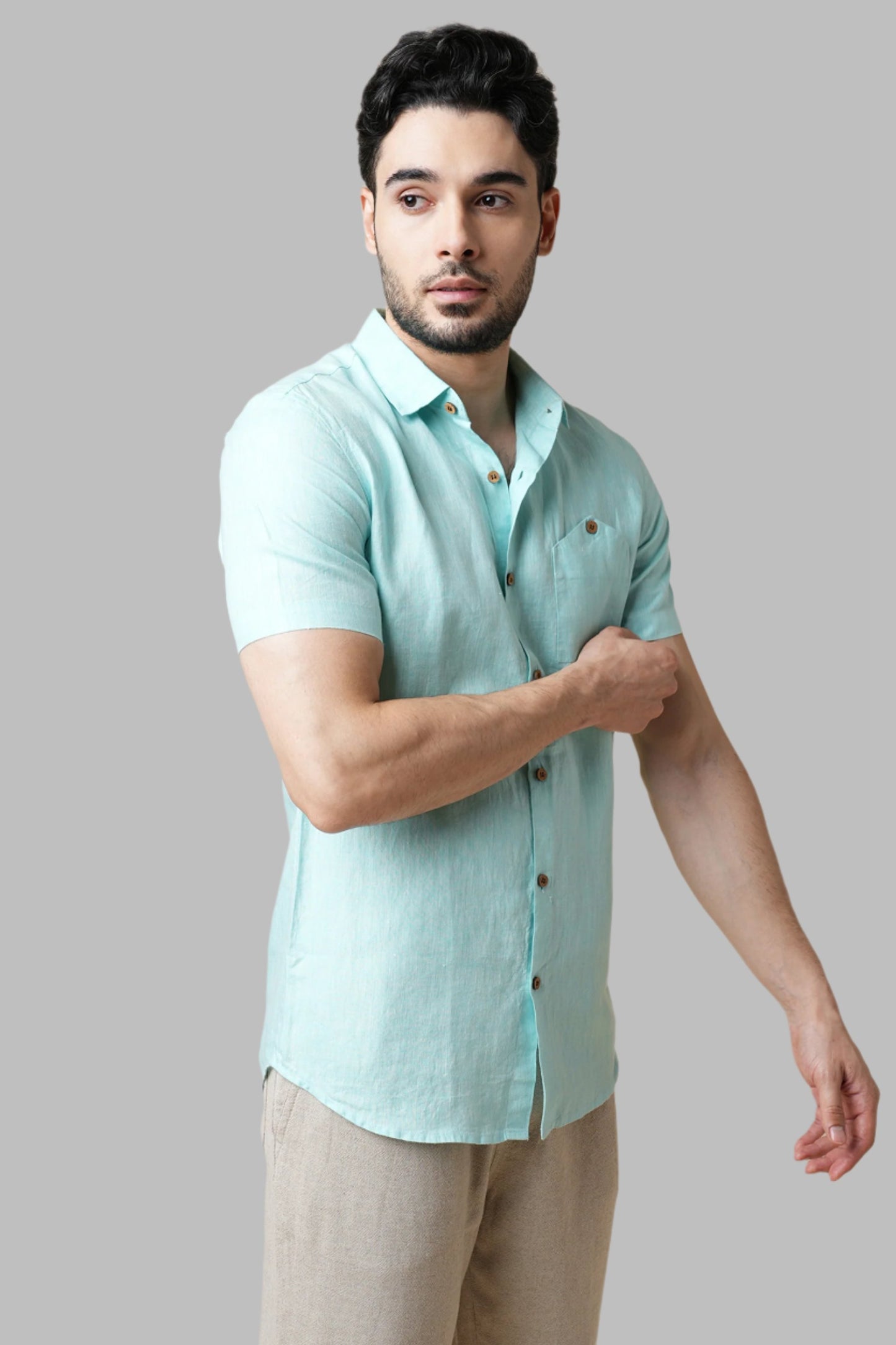 B. Label Burrow Half Sleeve Shirt for Men