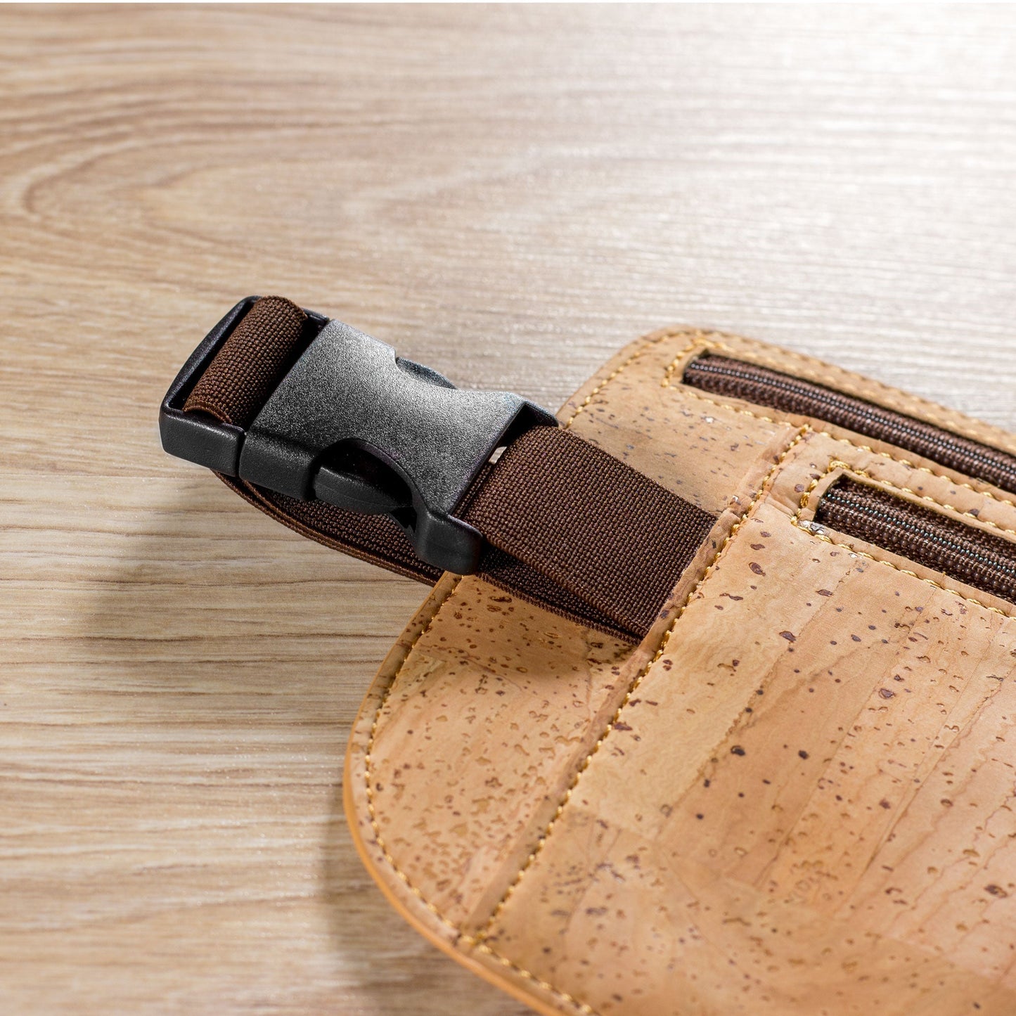 Travel_Money_Belt_lighr-brown_adjustable